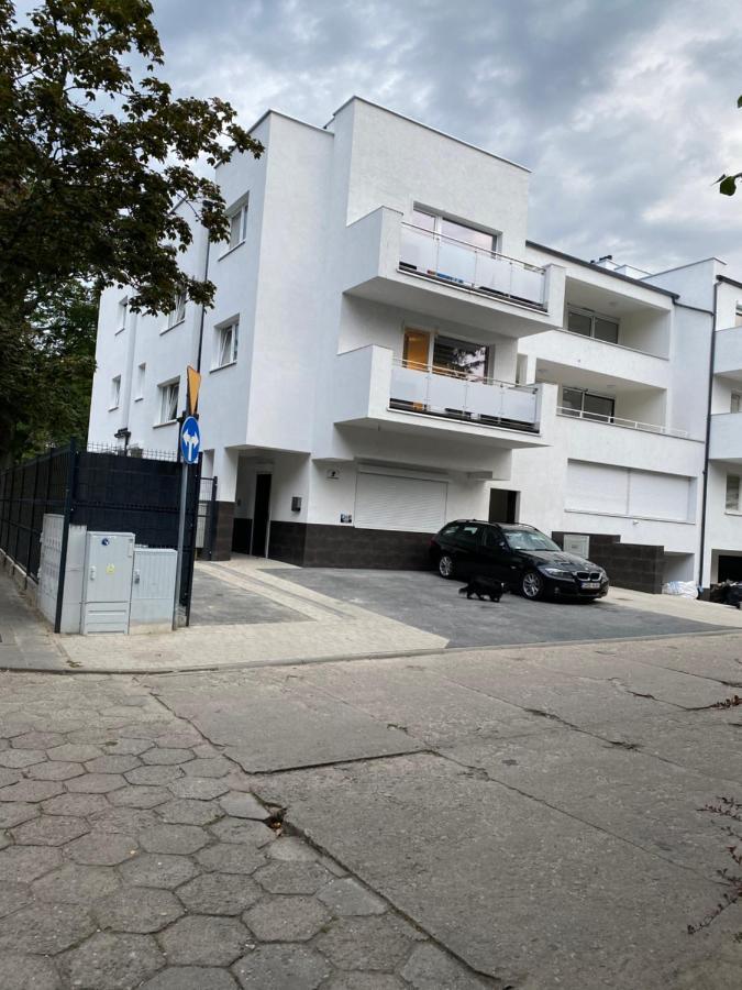 Apartament Apartament przy parku z dużym tarasem ,prywatny parking Świnoujście Zewnętrze zdjęcie