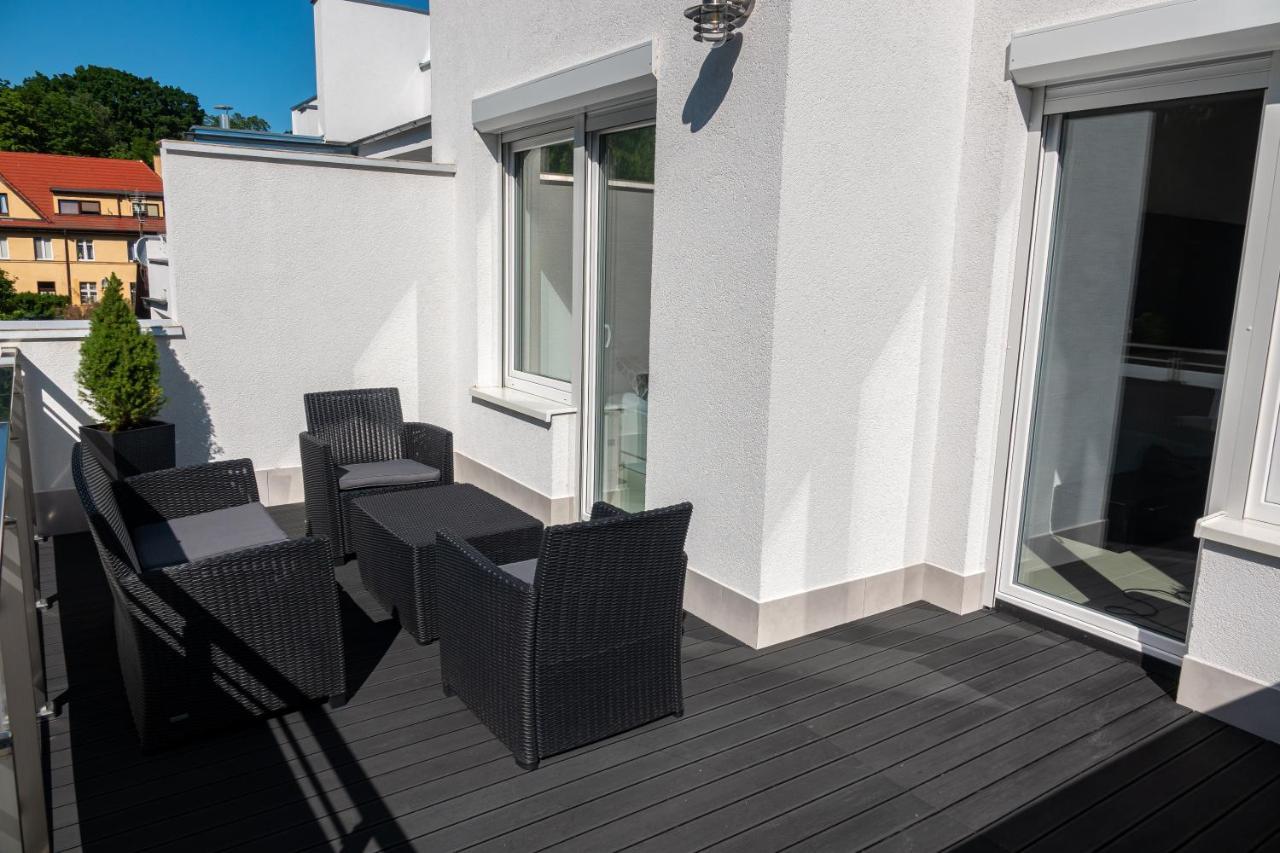 Apartament Apartament przy parku z dużym tarasem ,prywatny parking Świnoujście Zewnętrze zdjęcie