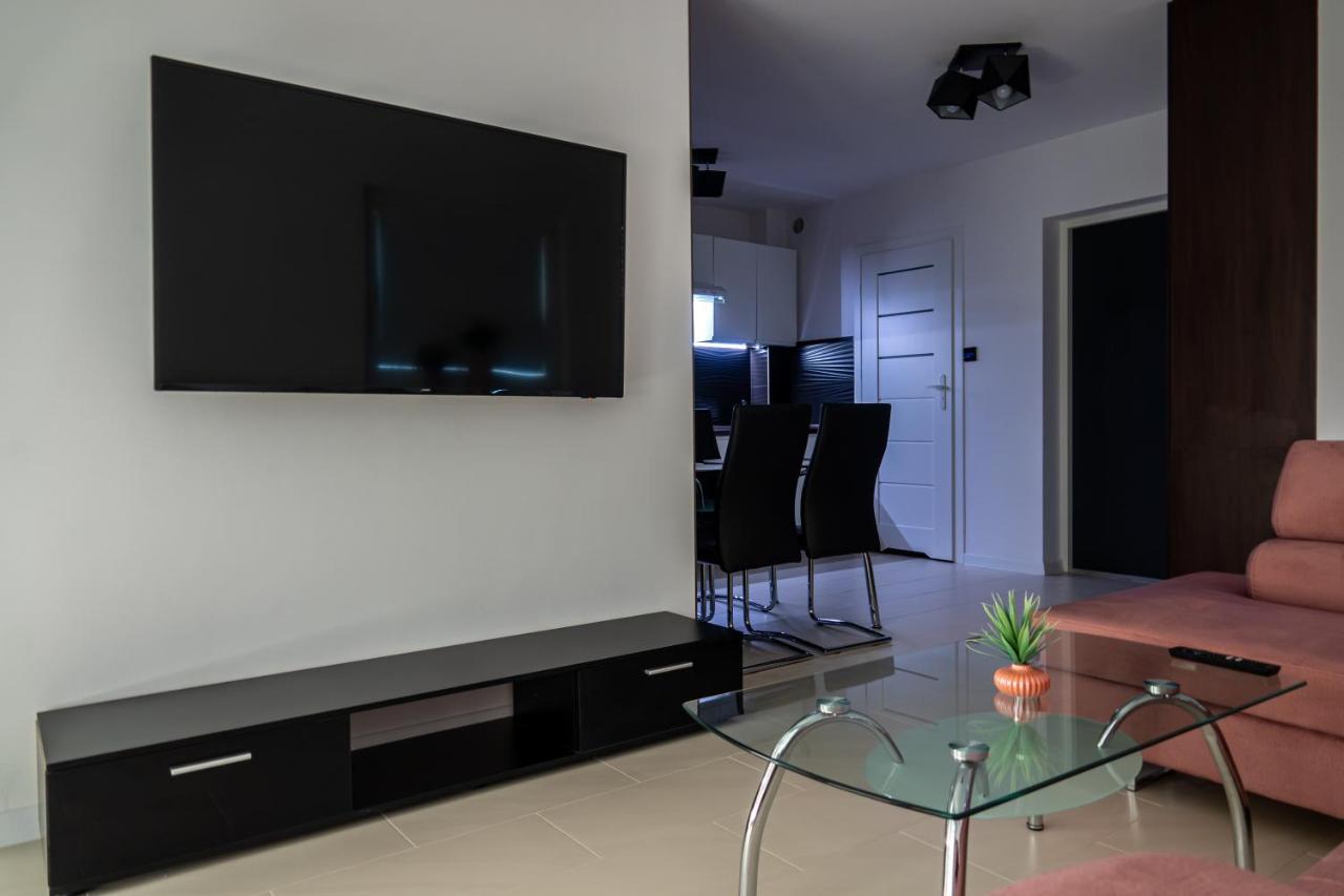 Apartament Apartament przy parku z dużym tarasem ,prywatny parking Świnoujście Zewnętrze zdjęcie